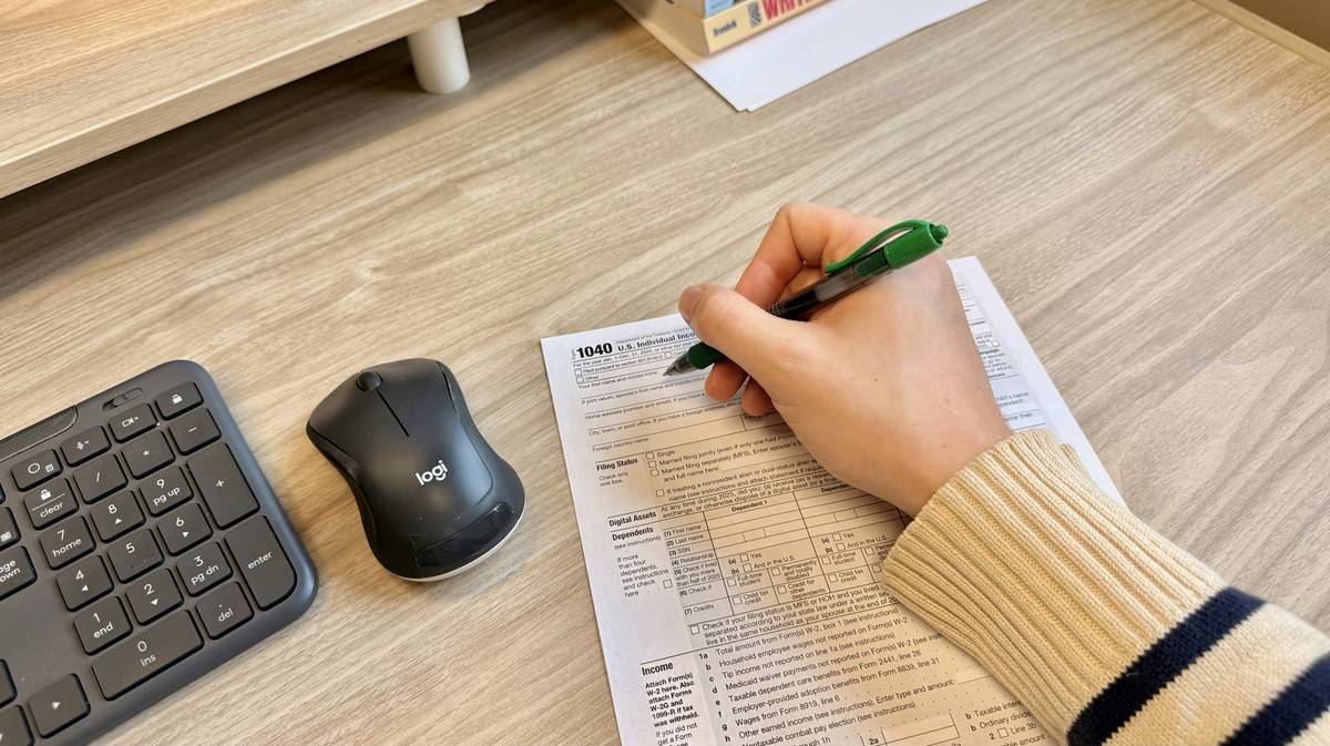 comparison of card return policy limits across major issuers